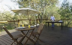 Ngama Tented Safari Lodge